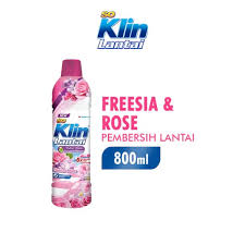 Soklin Lantai Rose 800ml