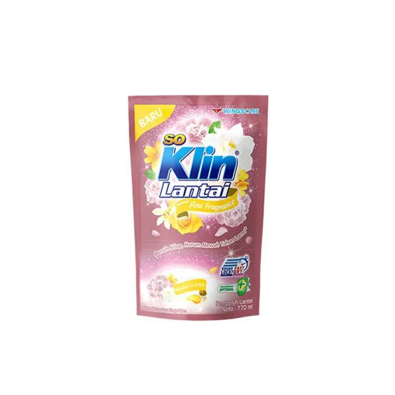 Soklin Lantai Moment In Gold 770ml